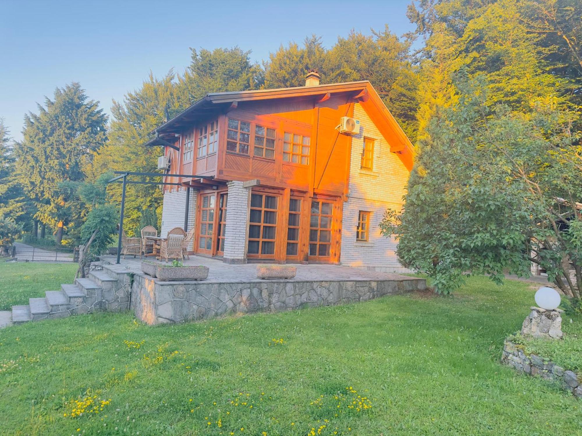 Villa Ema SJJ Eksteriør billede